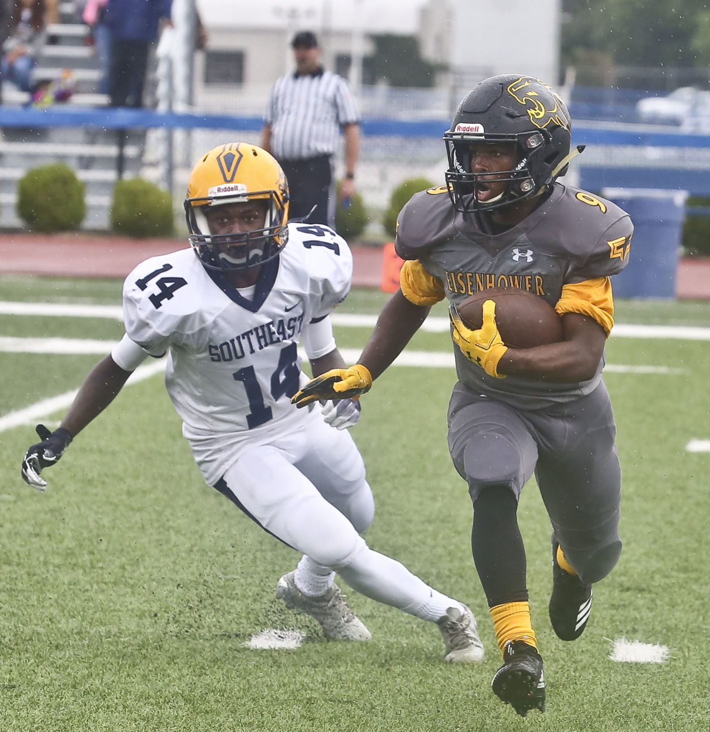 Eisenhower Southeast decgal 27 09.08.18.JPG